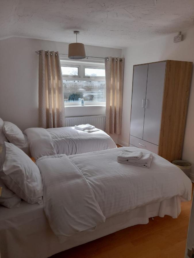 Quiet 3 Bed Close To The A1 Ньютон Эйклиф Экстерьер фото